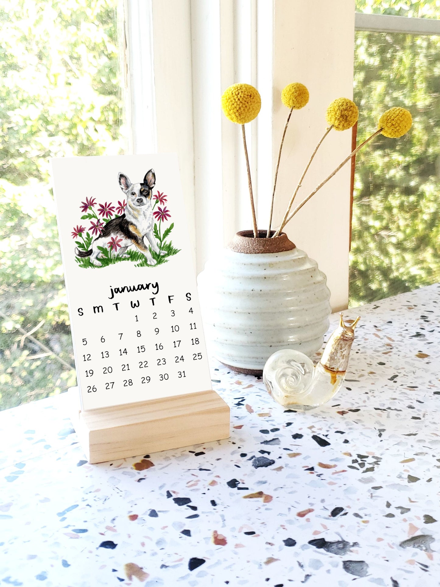 2025 Tiny Dogs + Flowers Desk Calendar
